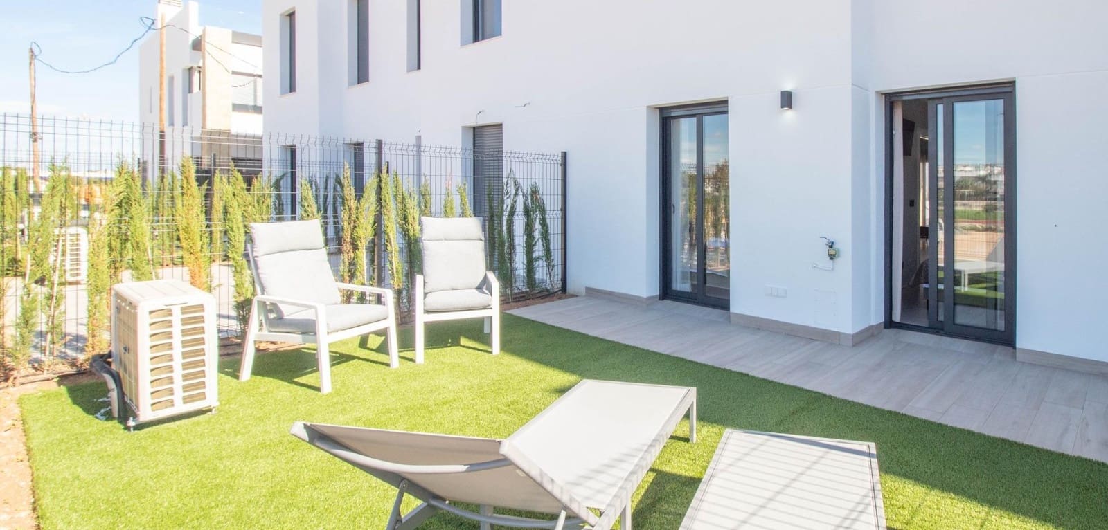 3 makuuhuone Huoneisto myytävänä paikassa Orihuela Costa mukana uima-altaan - 395 000 € (Ref: 9356935)