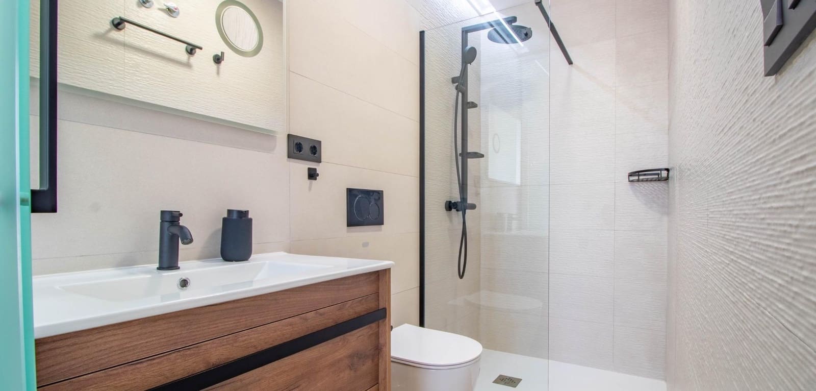 2 makuuhuone Huoneisto myytävänä paikassa Orihuela Costa mukana uima-altaan - 385 000 € (Ref: 9356936)