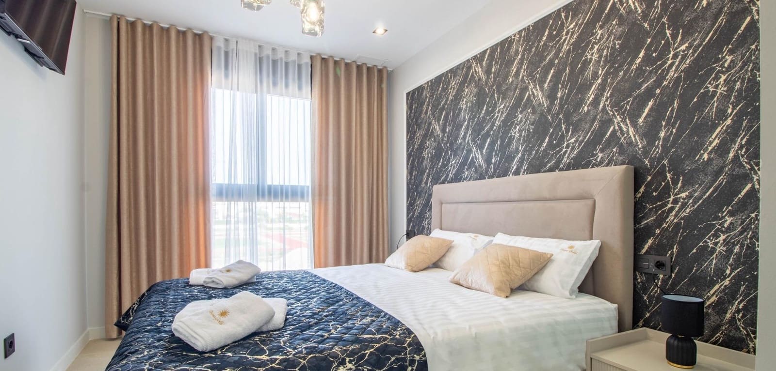 2 makuuhuone Huoneisto myytävänä paikassa Orihuela Costa mukana uima-altaan - 385 000 € (Ref: 9356936)