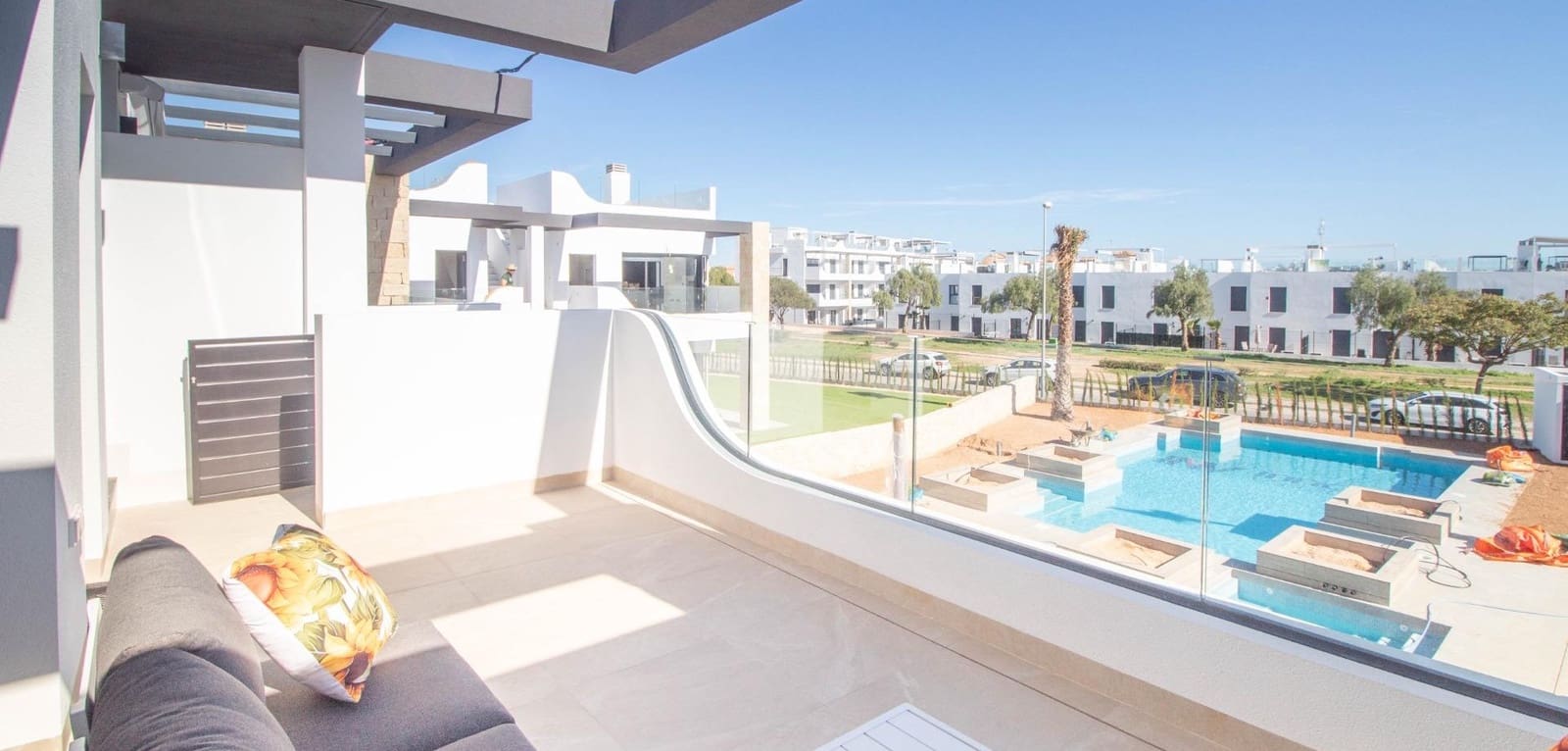 2 makuuhuone Huoneisto myytävänä paikassa Orihuela Costa mukana uima-altaan - 385 000 € (Ref: 9356936)