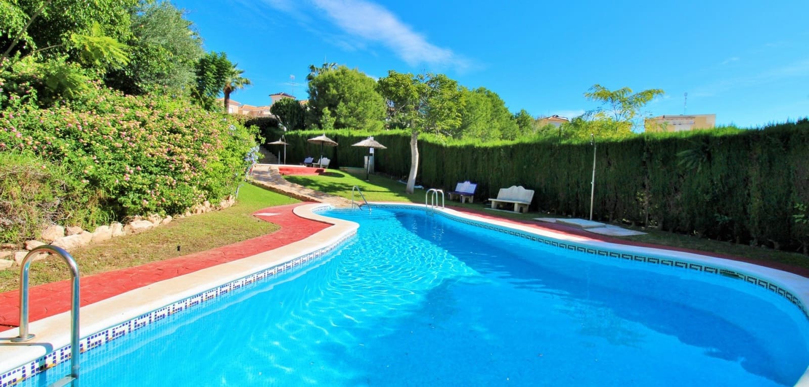 2 slaapkamer Appartement te koop in Playa Flamenca met zwembad - € 199.000 (Ref: 9356937)