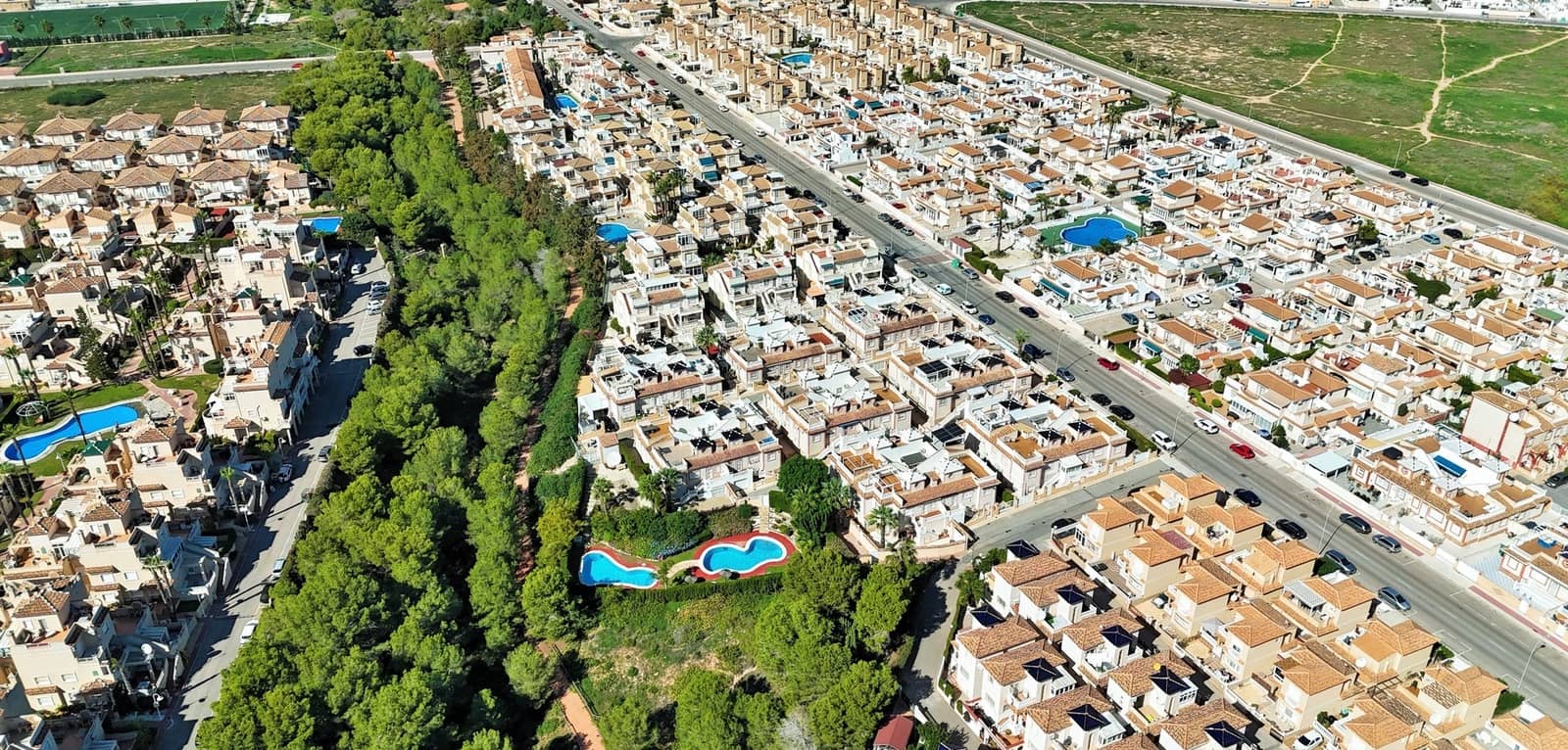 2 slaapkamer Appartement te koop in Playa Flamenca met zwembad - € 199.000 (Ref: 9356937)