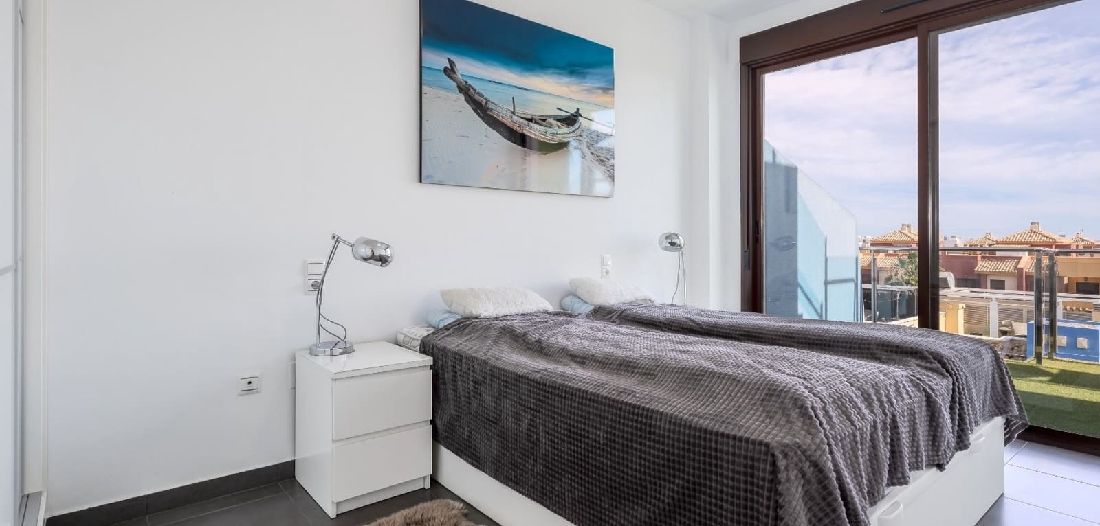 3 makuuhuone Huoneisto myytävänä paikassa Orihuela Costa mukana uima-altaan - 359 000 € (Ref: 9360271)