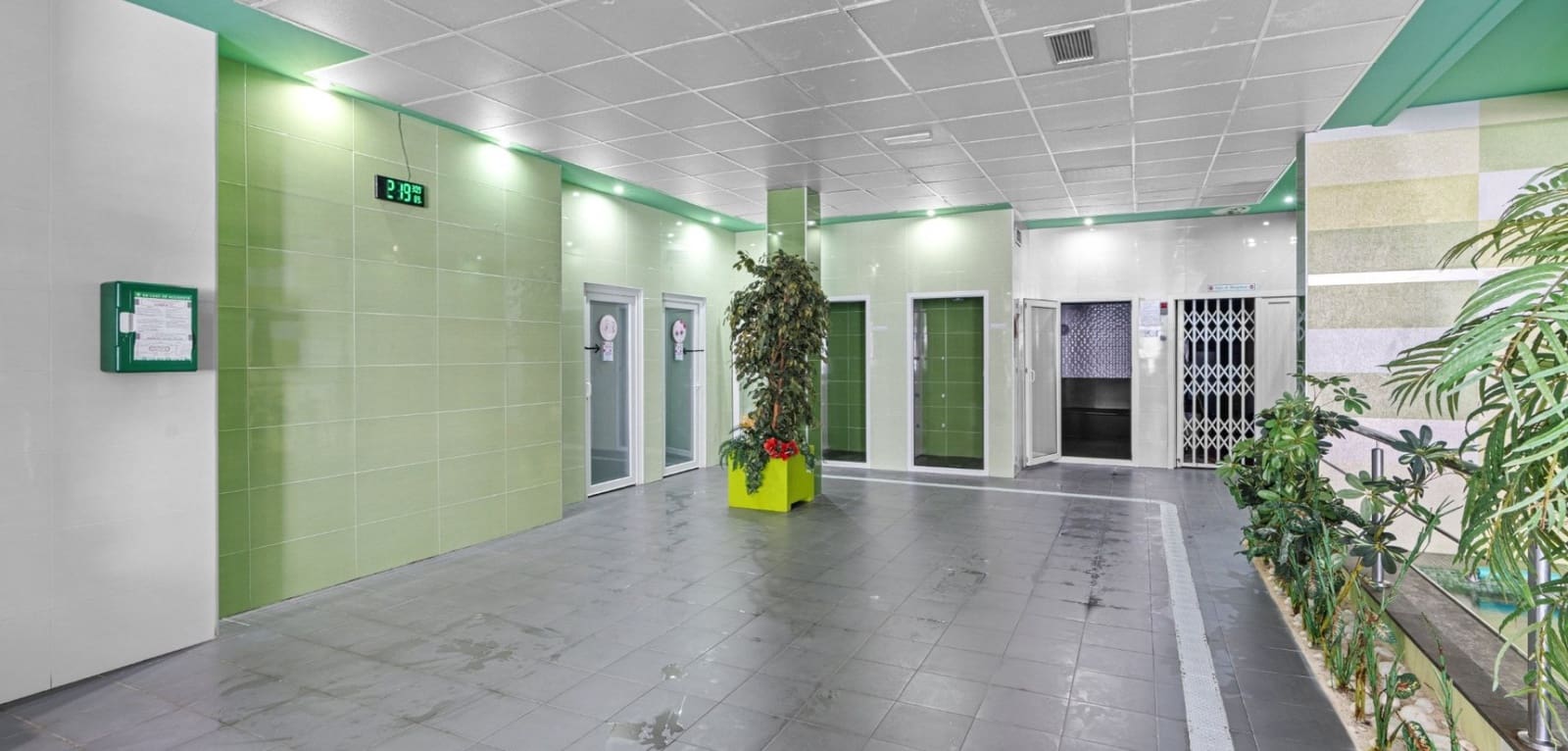 3 makuuhuone Huoneisto myytävänä paikassa Orihuela Costa mukana uima-altaan - 359 000 € (Ref: 9360271)