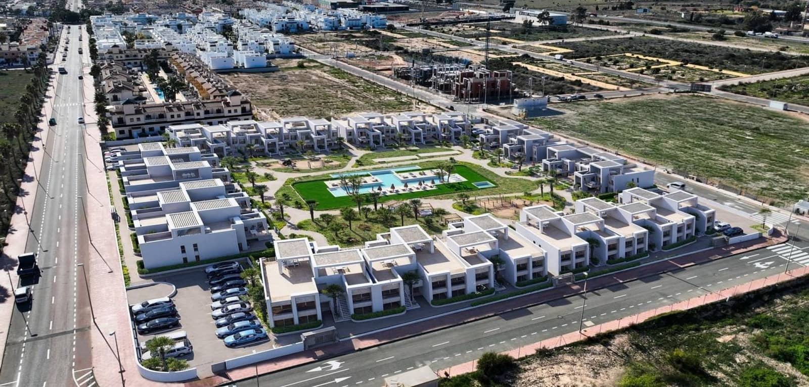 3 slaapkamer Bungalow te koop in Ciudad Quesada met zwembad - € 361.000 (Ref: 9360274)