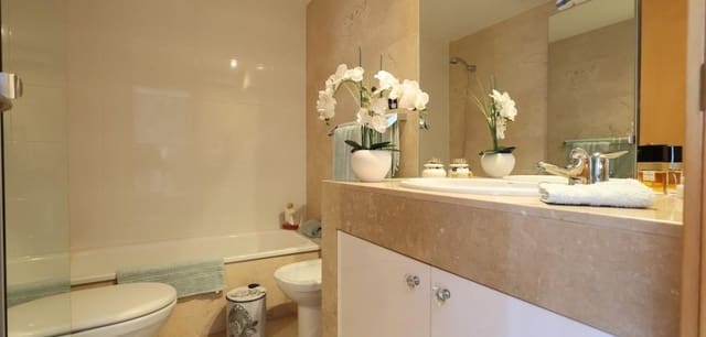 2 Zimmer Apartment zu verkaufen in Campoamor, Orihuela mit Pool - 229.000 € (Ref: 9363035)