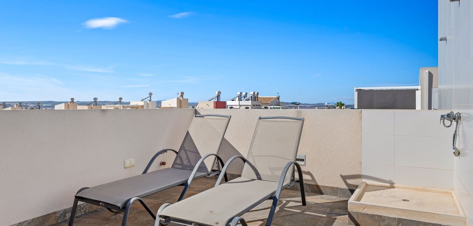 2 camera da letto Bungalow in vendita in Torrevieja con piscina - 284.000 € (Rif: 9379516)