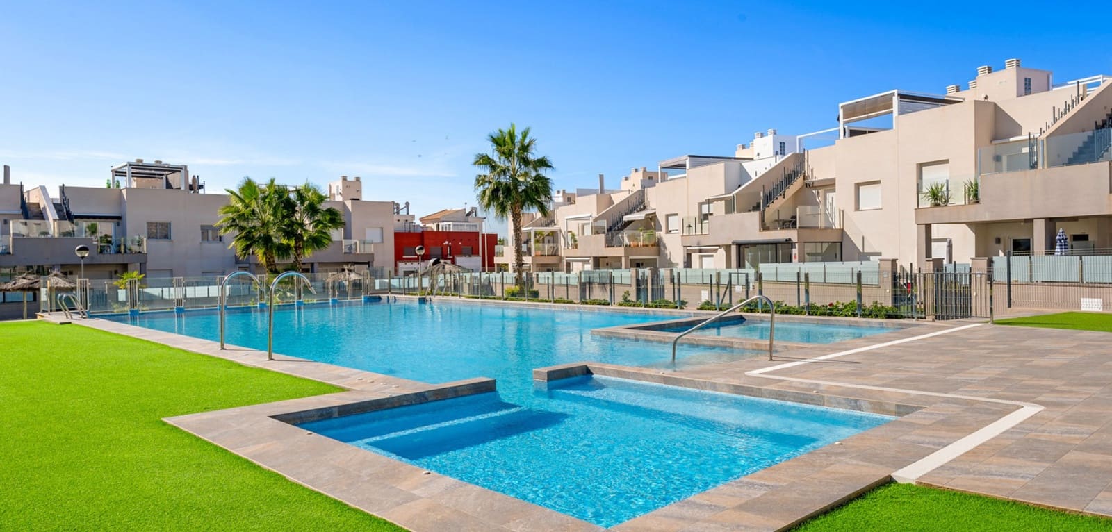 2 camera da letto Bungalow in vendita in Torrevieja con piscina - 284.000 € (Rif: 9379516)