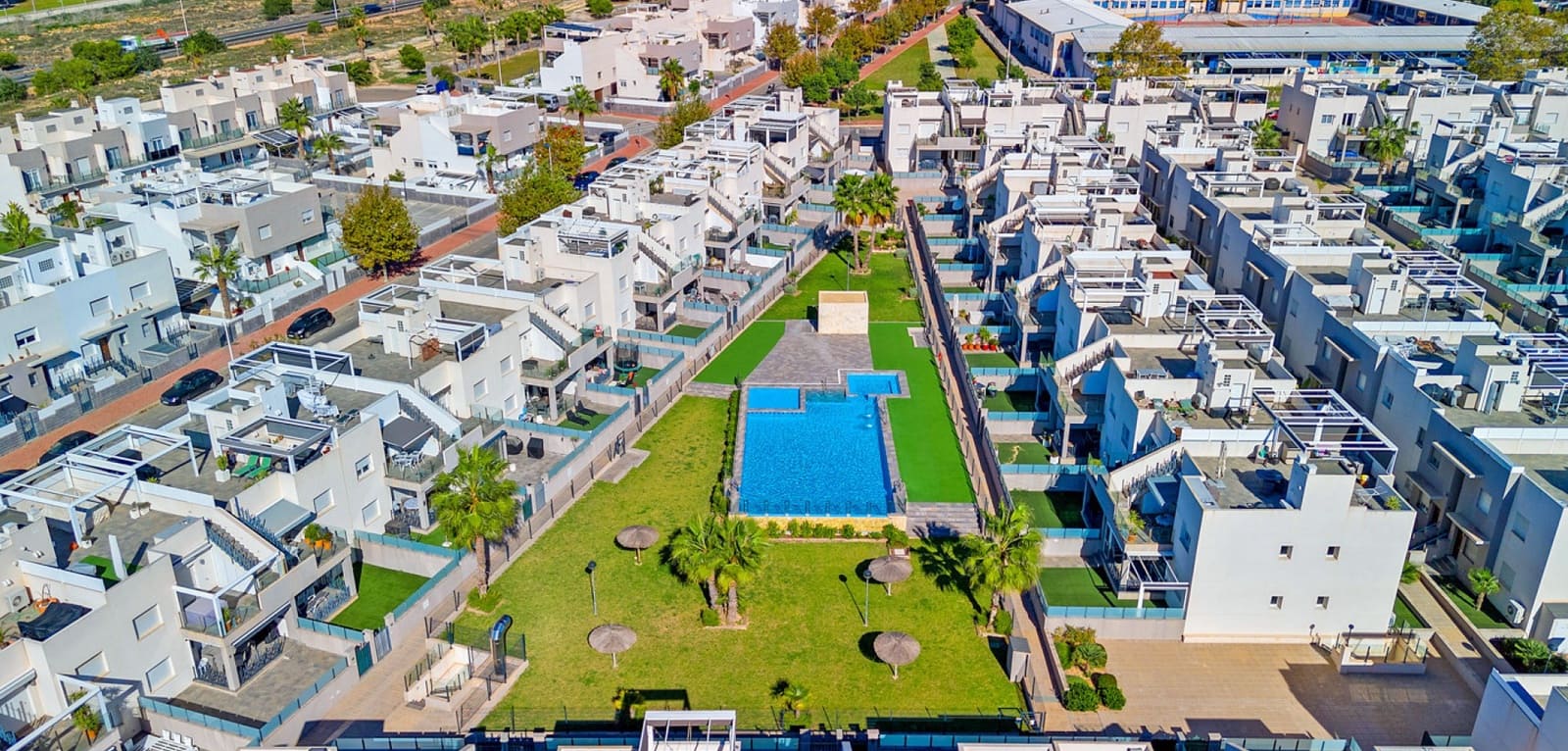 2 camera da letto Bungalow in vendita in Torrevieja con piscina - 284.000 € (Rif: 9379516)