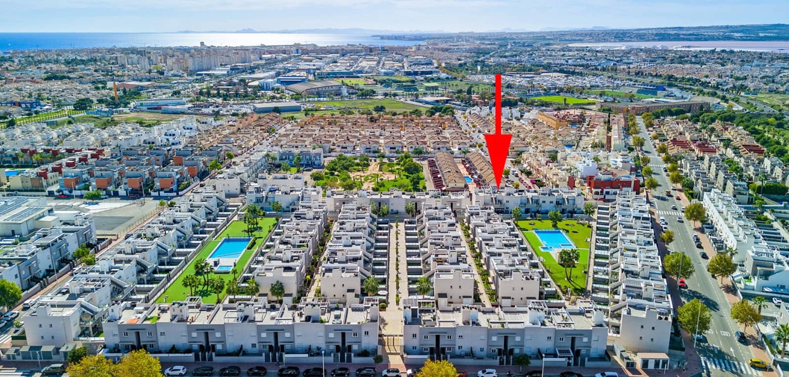 2 camera da letto Bungalow in vendita in Torrevieja con piscina - 284.000 € (Rif: 9379516)