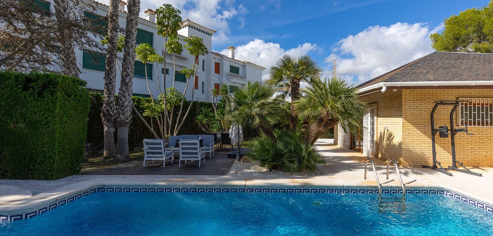 5 chambre Villa/Maison à vendre à Villamartin - 670 000 € (Ref: 9379518)