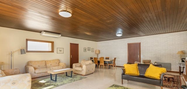 5 bedroom Villa for sale in Villamartin, Orihuela - € 670,000 (Ref: 9379518)