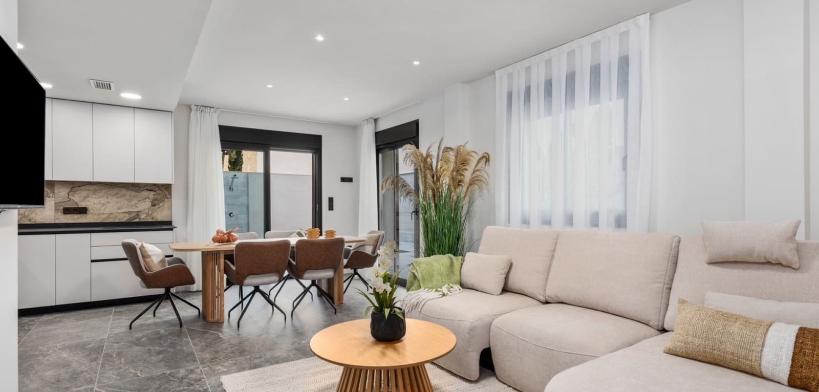 4 slaapkamer Villa te koop in Torre de la Horadada met zwembad - € 698.000 (Ref: 9383586)