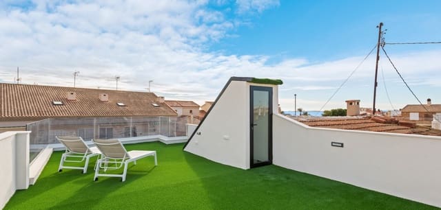 4 quarto Moradia para venda em Torre de la Horadada, Pilar de la Horadada com piscina - 698 000 € (Ref: 9383586)