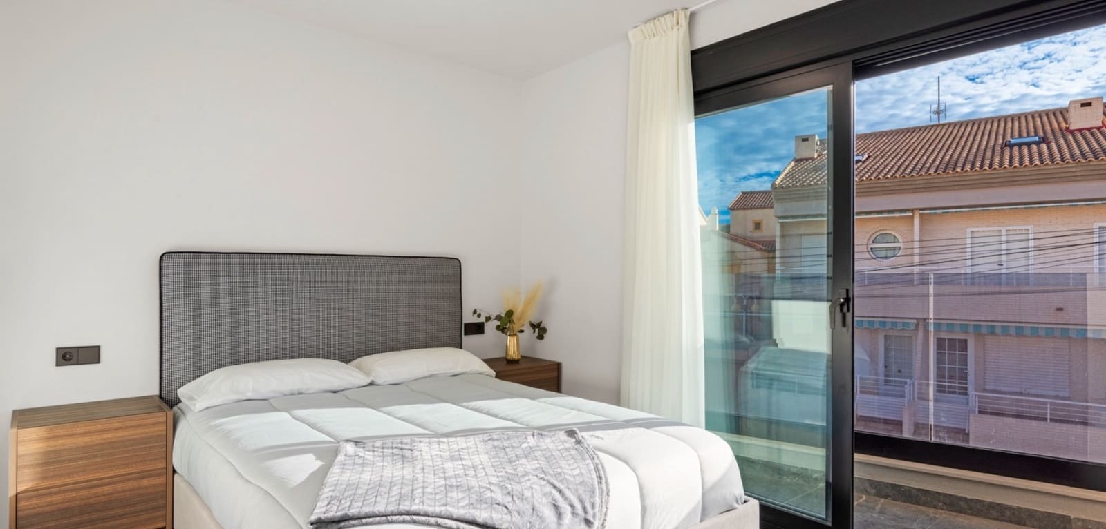 4 slaapkamer Villa te koop in Torre de la Horadada met zwembad - € 698.000 (Ref: 9383586)