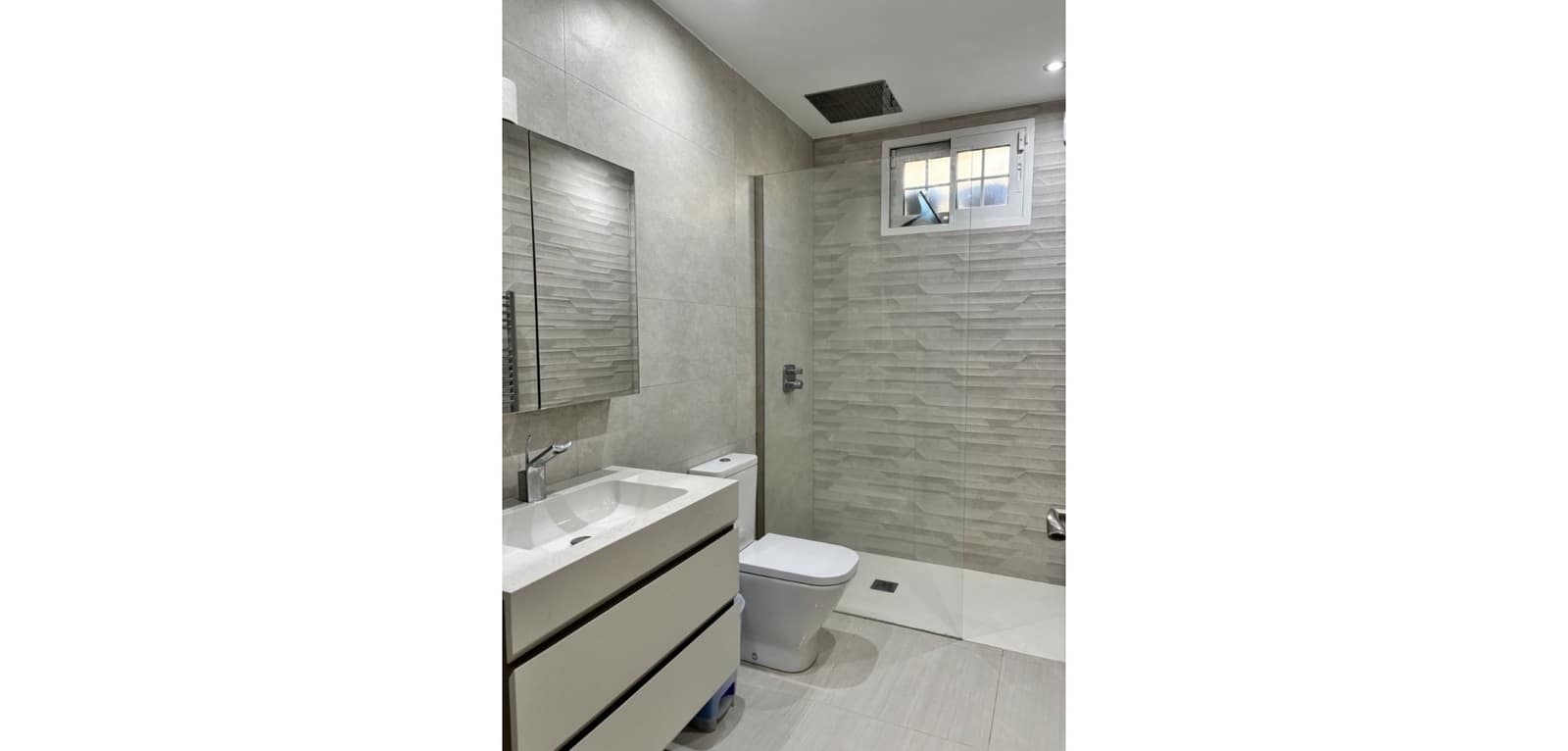 5 quarto Moradia para venda em Dona Pepa com piscina - 849 000 € (Ref: 9383591)