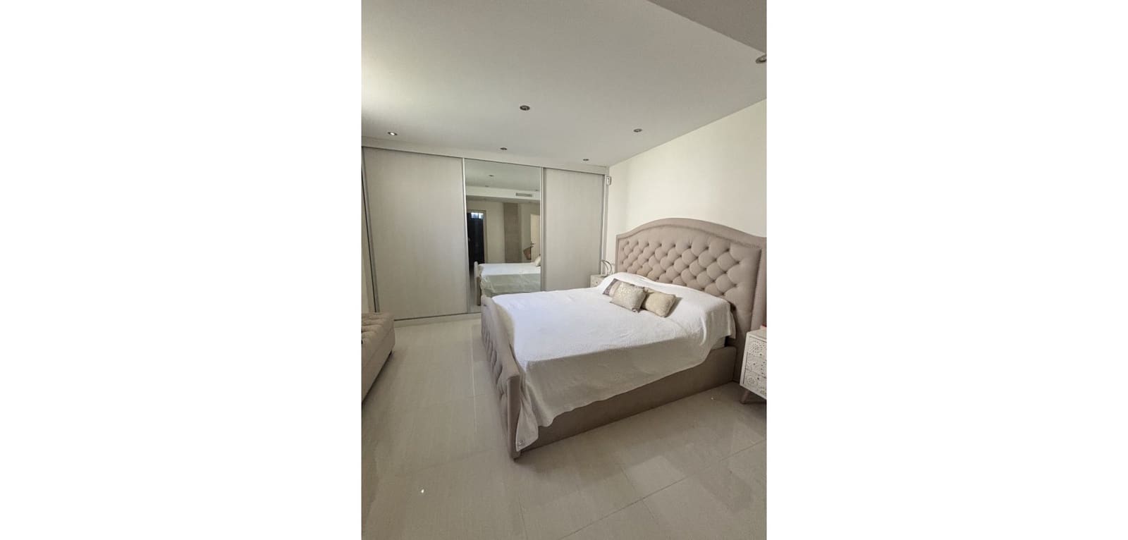 5 quarto Moradia para venda em Dona Pepa com piscina - 849 000 € (Ref: 9383591)