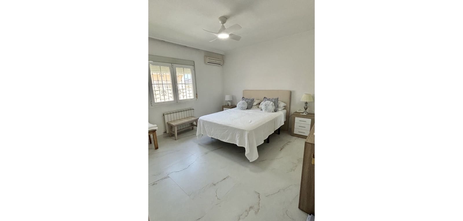 5 quarto Moradia para venda em Dona Pepa com piscina - 849 000 € (Ref: 9383591)