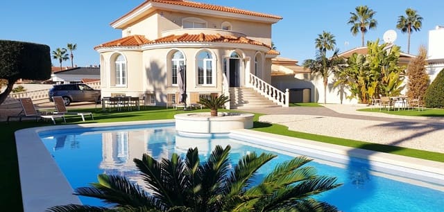 5 quarto Moradia para venda em Doña Pepa, Rojales com piscina - 849 000 € (Ref: 9383591)