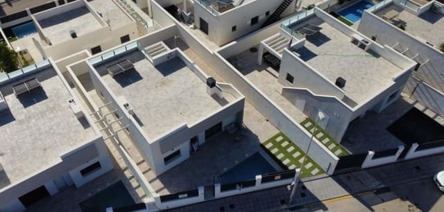3 Zimmer Villa zu verkaufen in Pinar de Campoverde, Pilar de la Horadada - 431.500 € (Ref: 9386576)