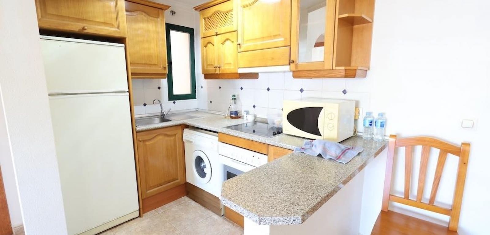 2 bedroom Apartment for sale in Cabo Roig with pool - € 160,000 (Ref: 9386578)