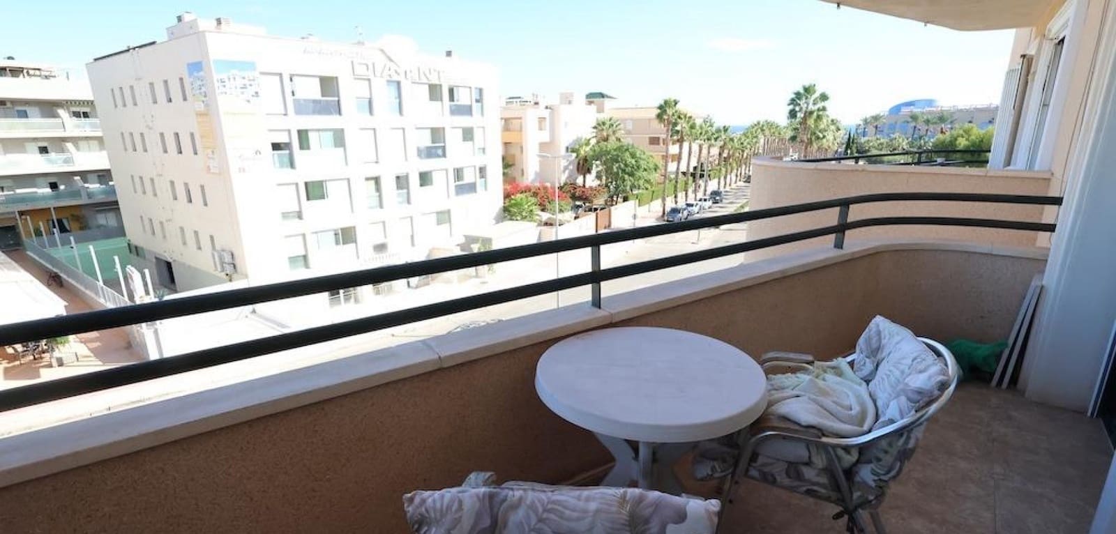 2 bedroom Apartment for sale in Cabo Roig with pool - € 160,000 (Ref: 9386578)