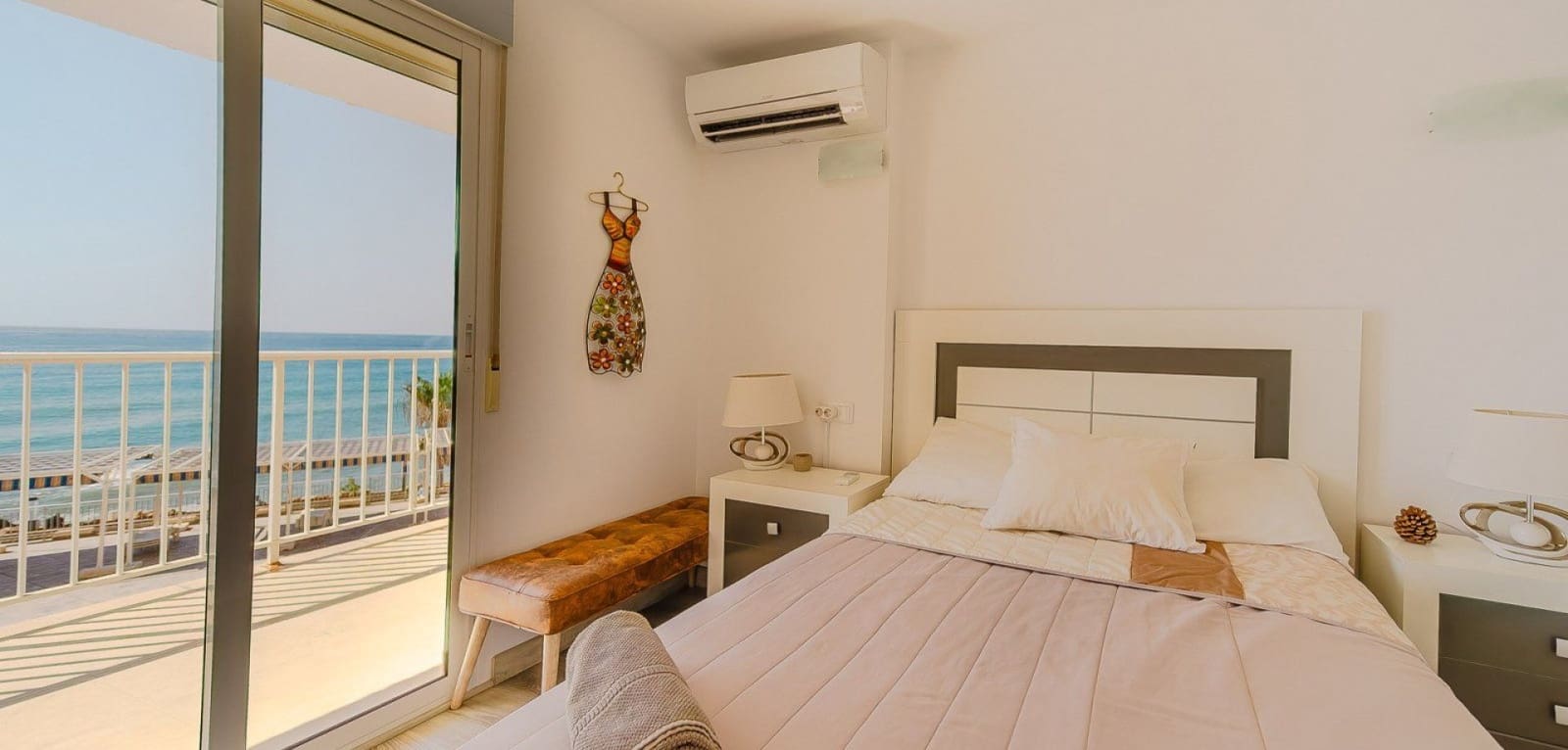 3 makuuhuone Huoneisto myytävänä paikassa Torrevieja - 369 000 € (Ref: 9386579)