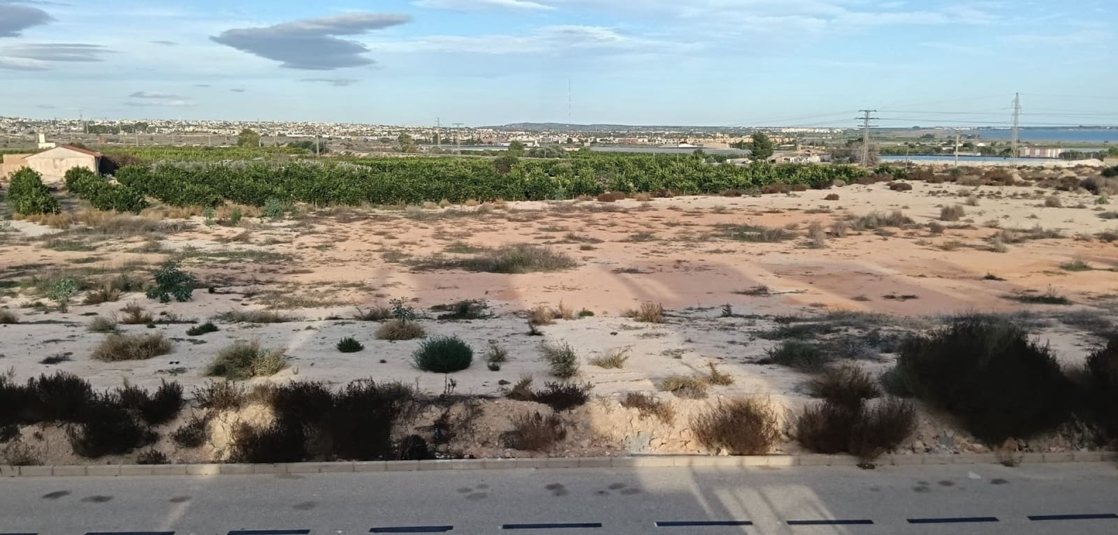 3 bedroom Villa for sale in Los Montesinos with pool - € 193,995 (Ref: 9386580)