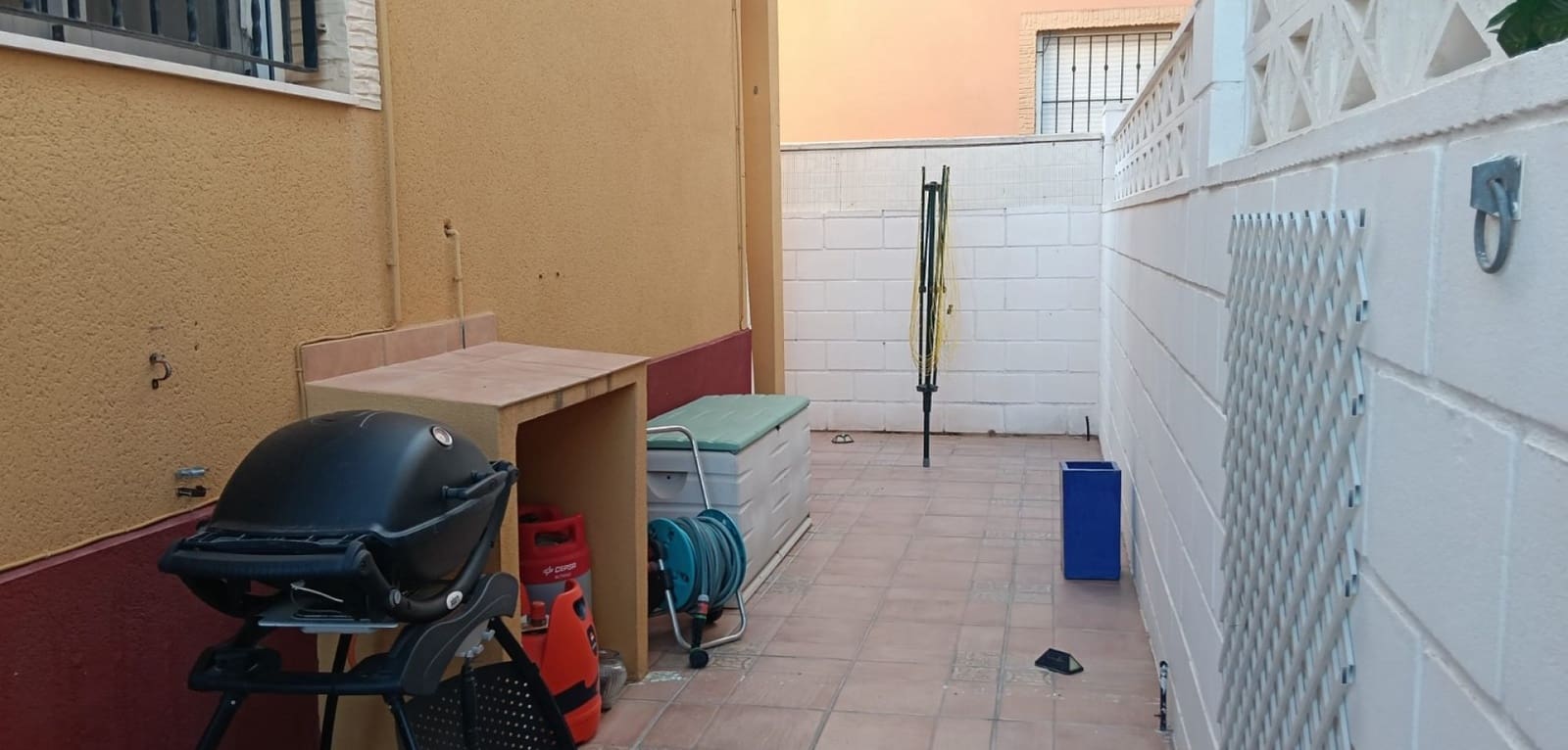 3 bedroom Villa for sale in Los Montesinos with pool - € 193,995 (Ref: 9386580)