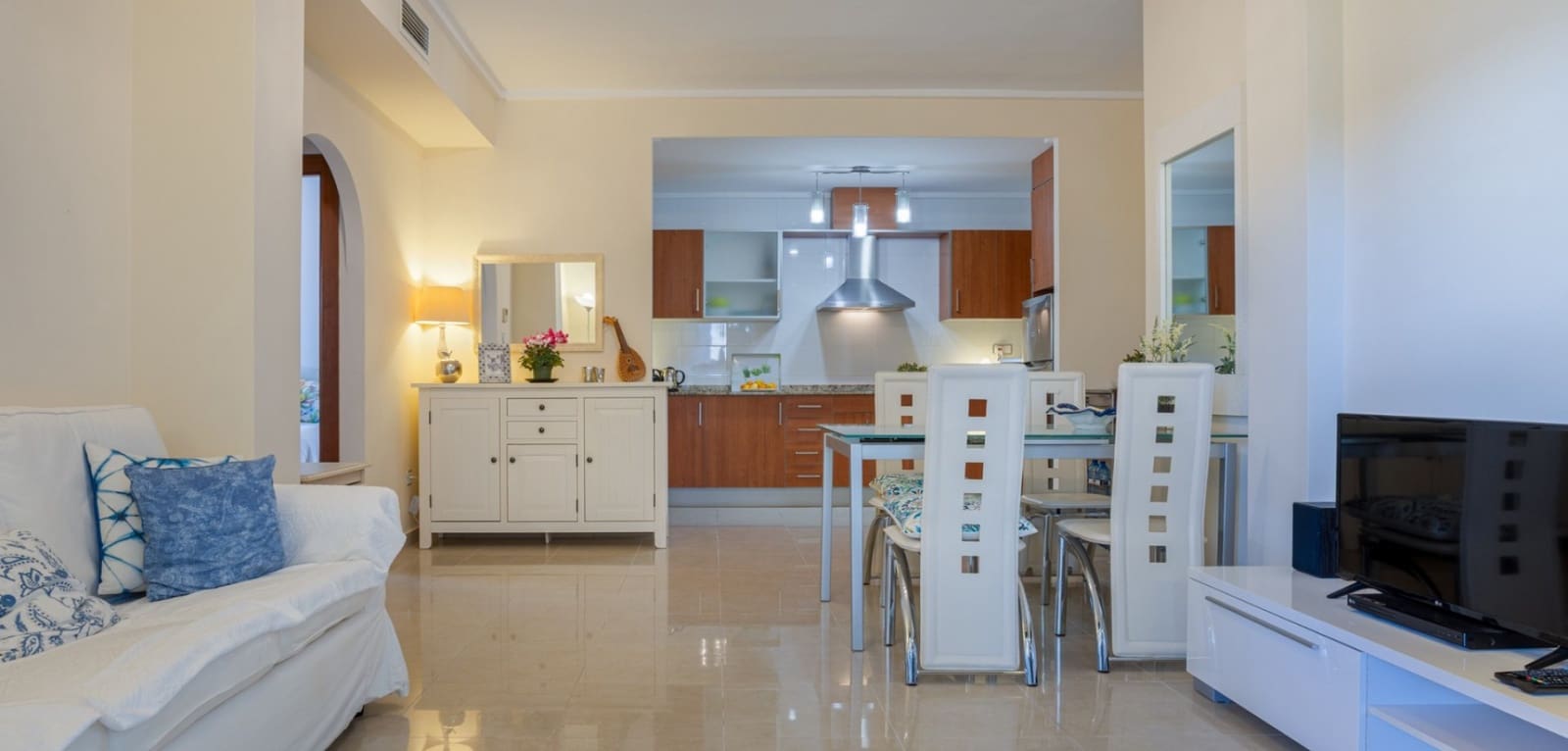 2 soveværelse Lejlighed til salg i Dona Pepa med swimmingpool - € 195.000 (Ref: 9386581)