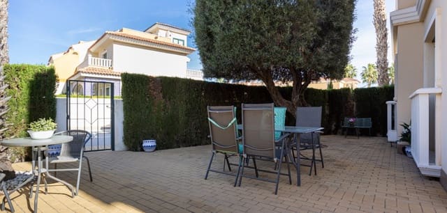 2 soveværelse Lejlighed til salg i Doña Pepa, Rojales med swimmingpool - € 195.000 (Ref: 9386581)