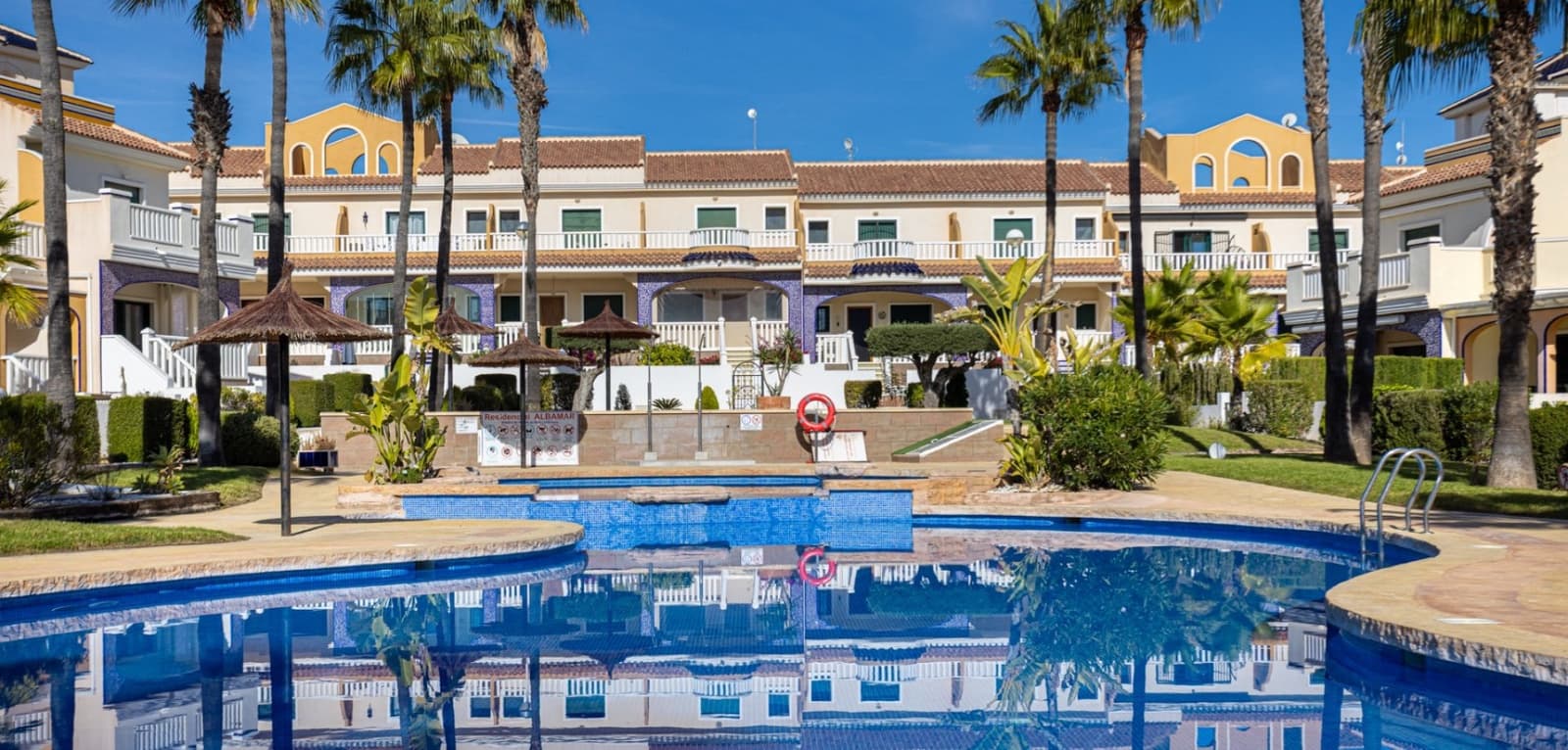 2 soveværelse Lejlighed til salg i Dona Pepa med swimmingpool - € 195.000 (Ref: 9386581)