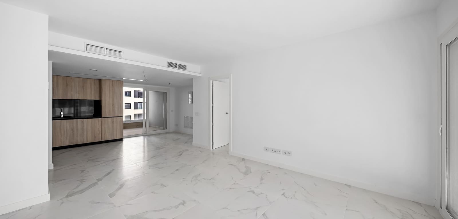 3 soveværelse Lejlighed til salg i Punta Prima med swimmingpool - € 599.000 (Ref: 9388219)