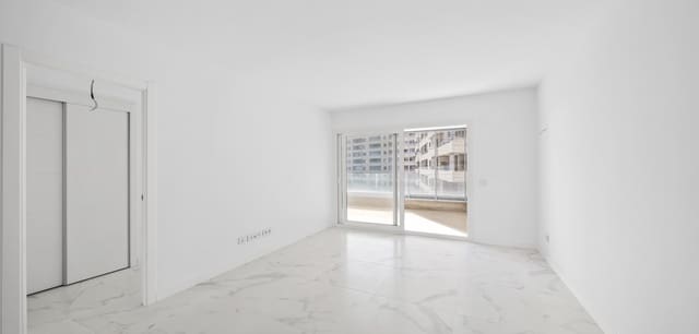 3 soveværelse Lejlighed til salg i Punta Prima, Torrevieja med swimmingpool - € 599.000 (Ref: 9388219)