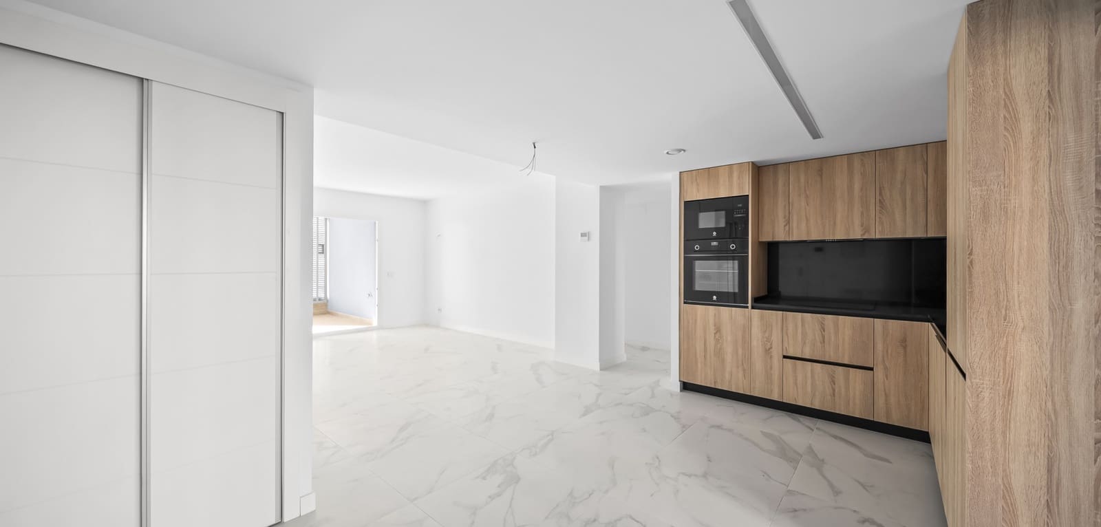 3 soveværelse Lejlighed til salg i Punta Prima med swimmingpool - € 599.000 (Ref: 9388219)