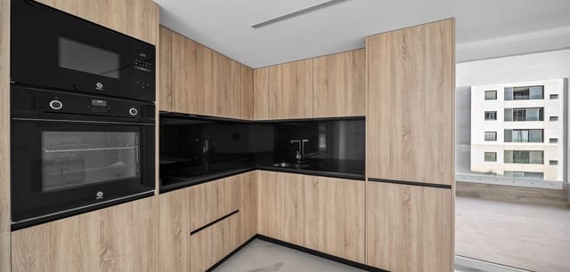 3 soveværelse Lejlighed til salg i Punta Prima, Torrevieja med swimmingpool - € 599.000 (Ref: 9388219)