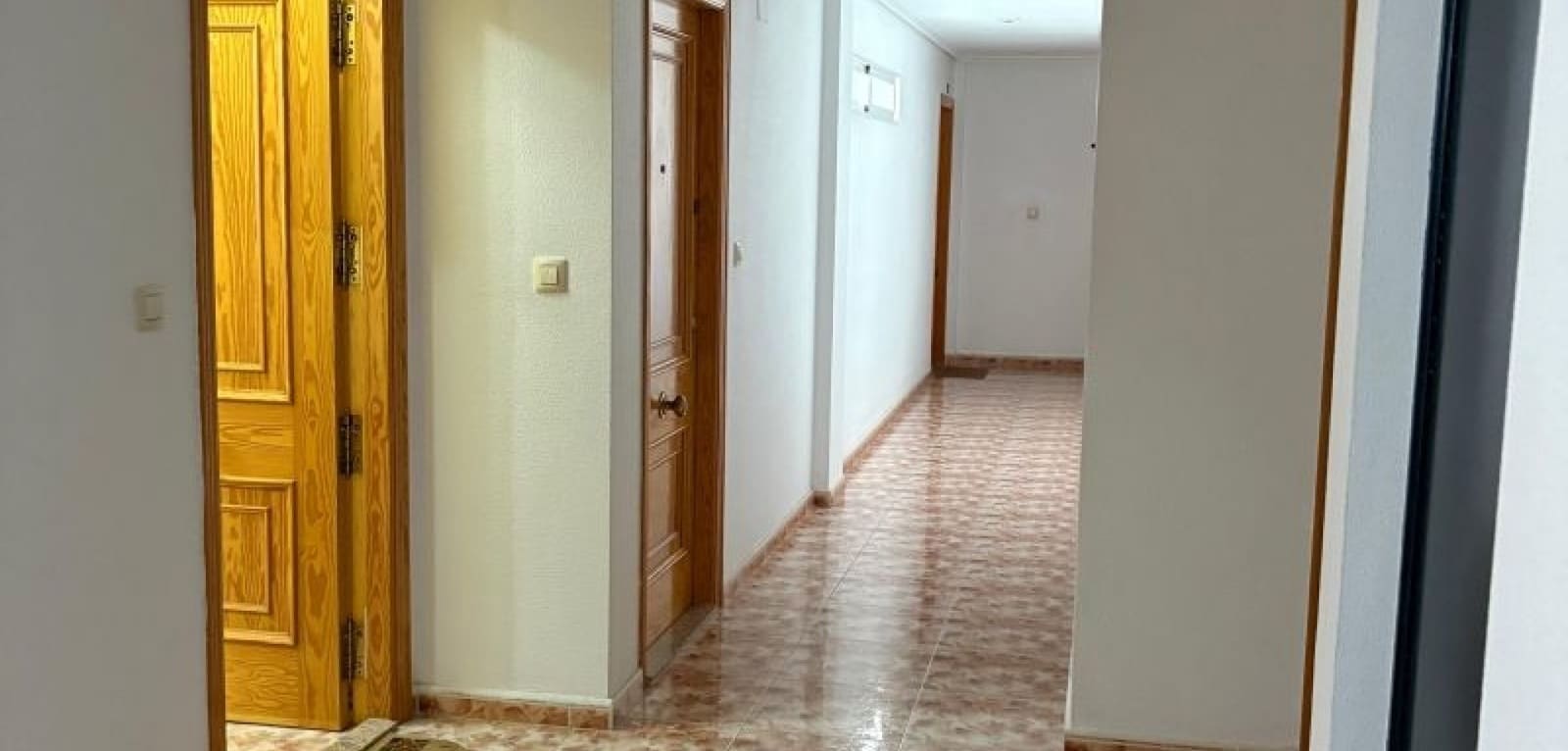 3 soverom Leilighet til salgs i Torrevieja - € 187 500 (Ref: 9394060)