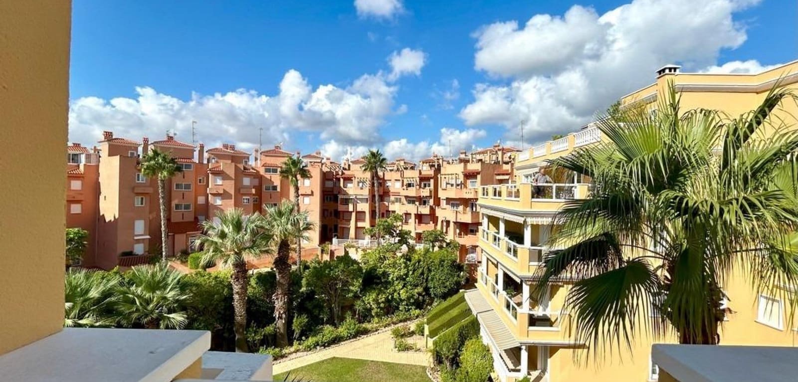 3 quarto Apartamento para venda em Cabo Roig - 645 000 € (Ref: 9394061)