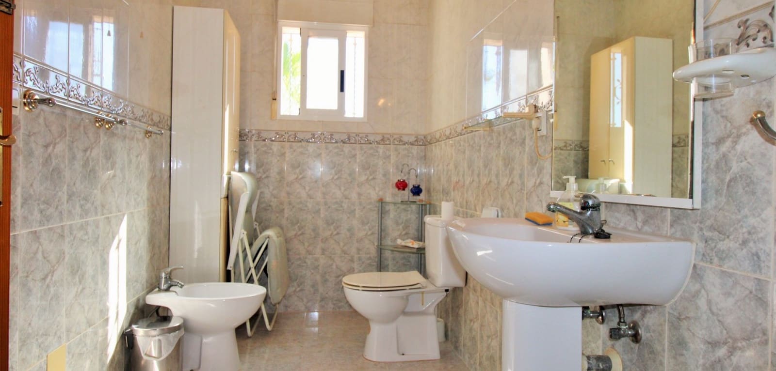 3 Zimmer Haus zu verkaufen in Villamartin mit Pool - 249.990 € (Ref: 9394062)