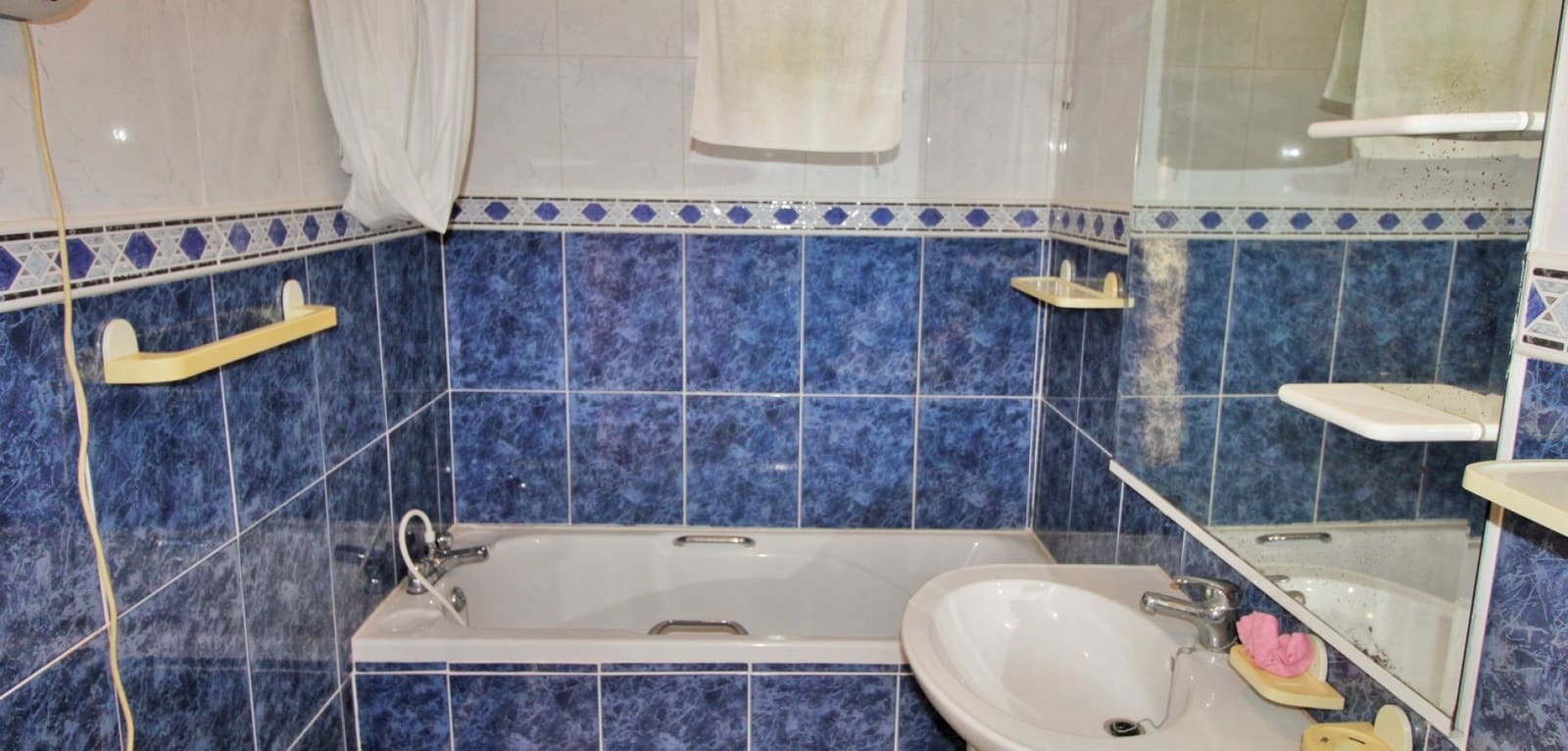 3 Zimmer Haus zu verkaufen in Villamartin mit Pool - 249.990 € (Ref: 9394062)