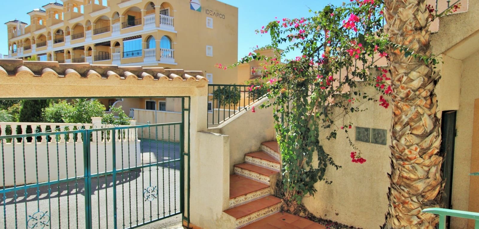 3 Zimmer Haus zu verkaufen in Villamartin mit Pool - 249.990 € (Ref: 9394062)