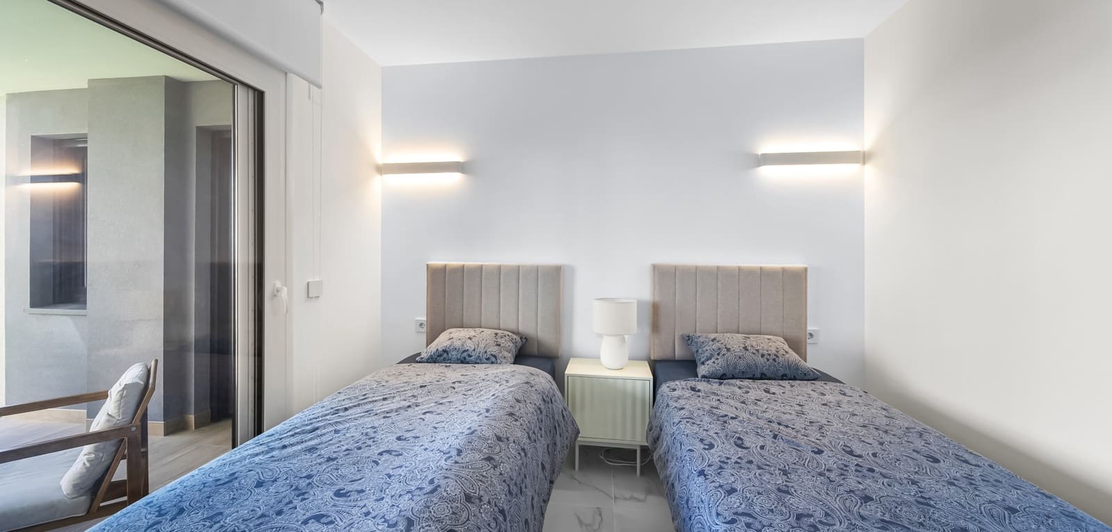 Apartamento de 2 habitaciones en Punta Prima en venta con piscina - 460.000 € (Ref: 9396745)