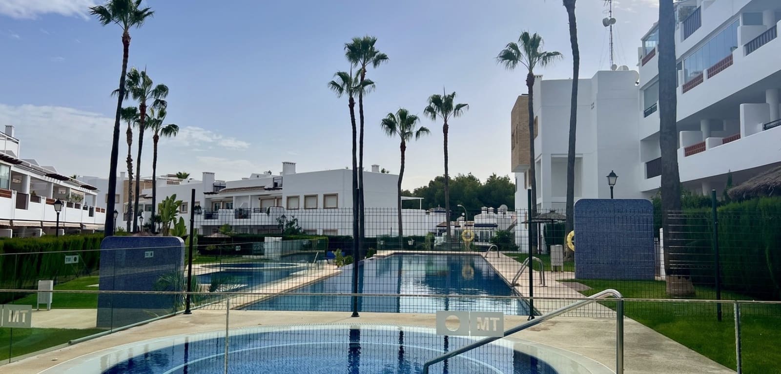 2 bedroom Apartment for sale in Villamartin with pool - € 195,000 (Ref: 9396746)