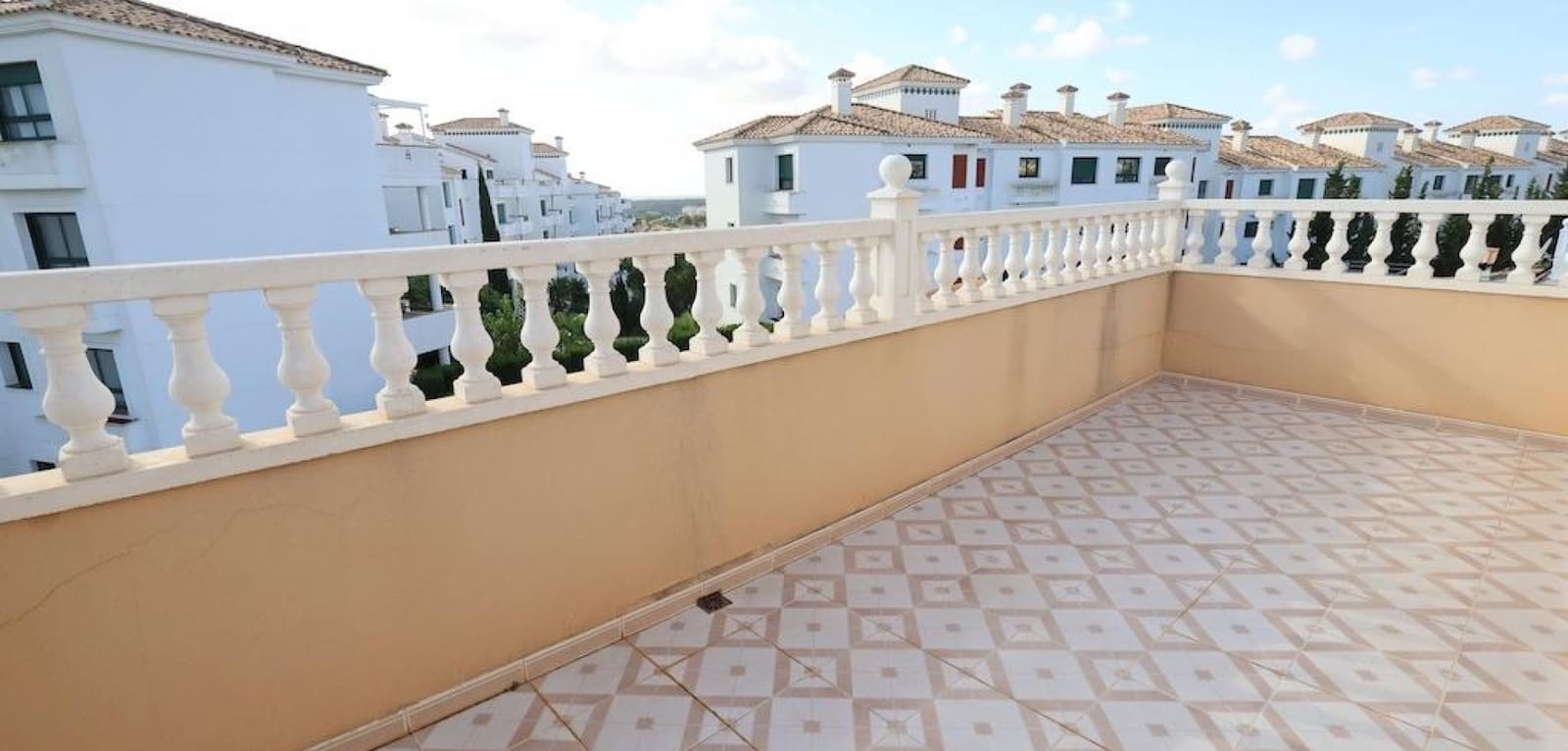 5 bedroom Villa for sale in Villamartin with pool - € 850,000 (Ref: 9399838)