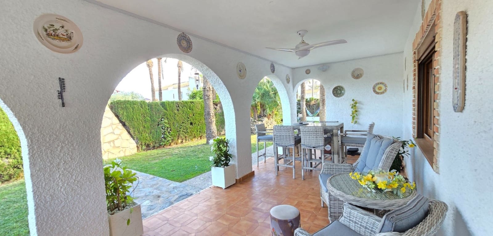 5 bedroom Villa for sale in Orihuela Costa with pool - € 850,000 (Ref: 9401067)