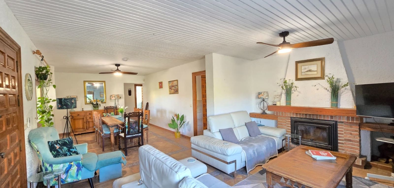 5 bedroom Villa for sale in Orihuela Costa with pool - € 850,000 (Ref: 9401067)