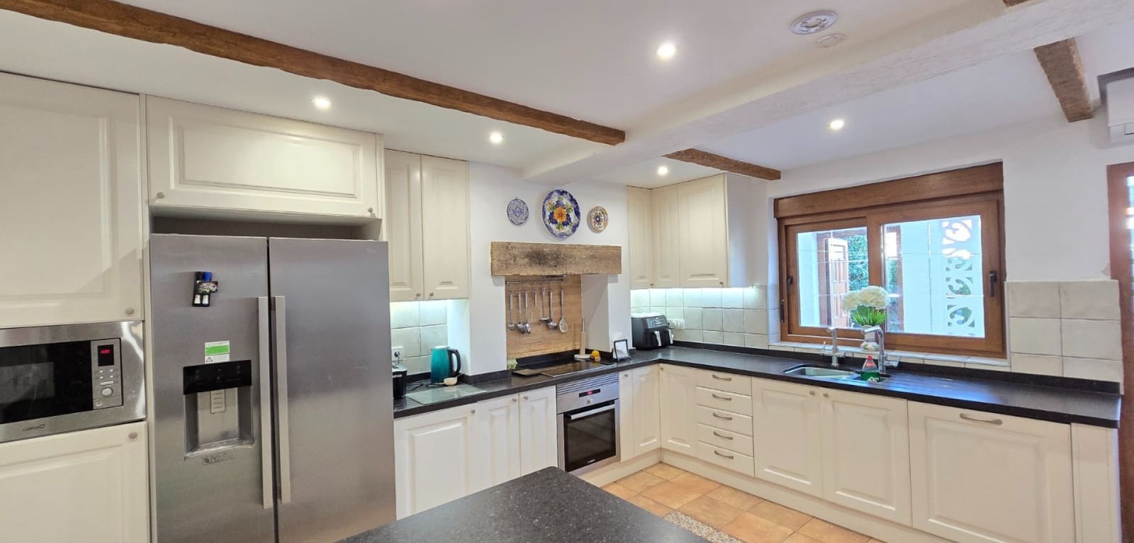 5 bedroom Villa for sale in Orihuela Costa with pool - € 850,000 (Ref: 9401067)