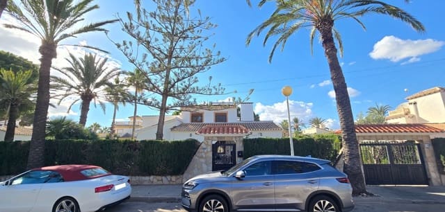 5 quarto Moradia para venda em Cabo Roig, Orihuela com piscina - 850 000 € (Ref: 9401067)