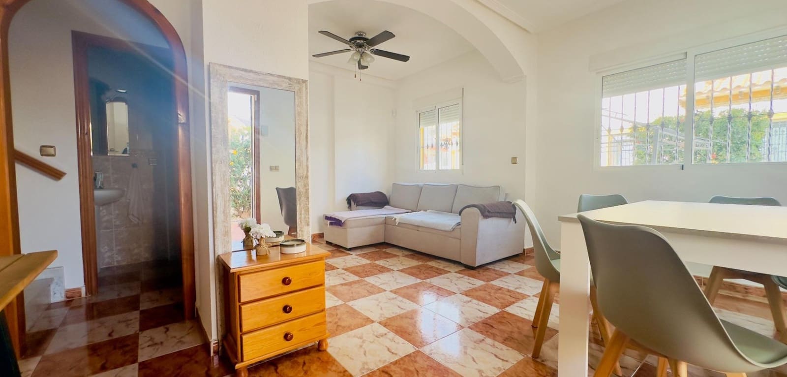 2 soverom Villa til salgs i Cabo Roig med svømmebasseng - € 240 000 (Ref: 9401068)