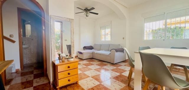 2 soverom Villa til salgs i Cabo Roig, Orihuela med svømmebasseng - € 230 000 (Ref: 9401068)